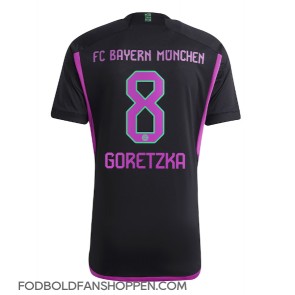 Bayern Munich Leon Goretzka #8 Udebanetrøje 2023-24 Kortærmet